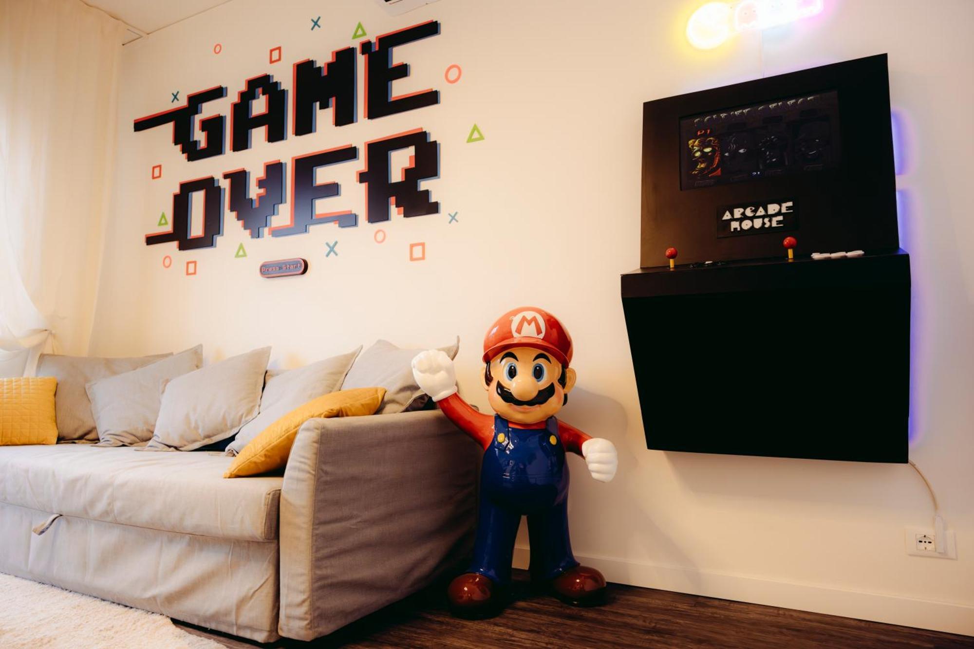 Arcade House Verona Fiera Netflix + Videogame Zewnętrze zdjęcie